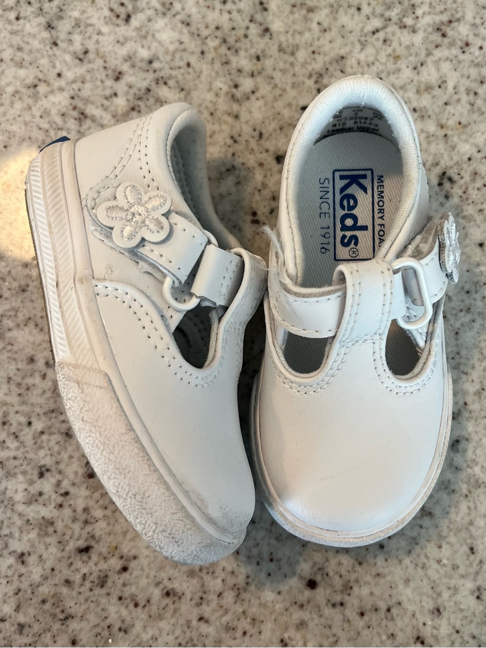 Keds shoes baby toddler girl size 4
